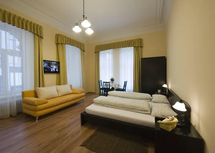K+t Boardinghouse Affittacamere 4*